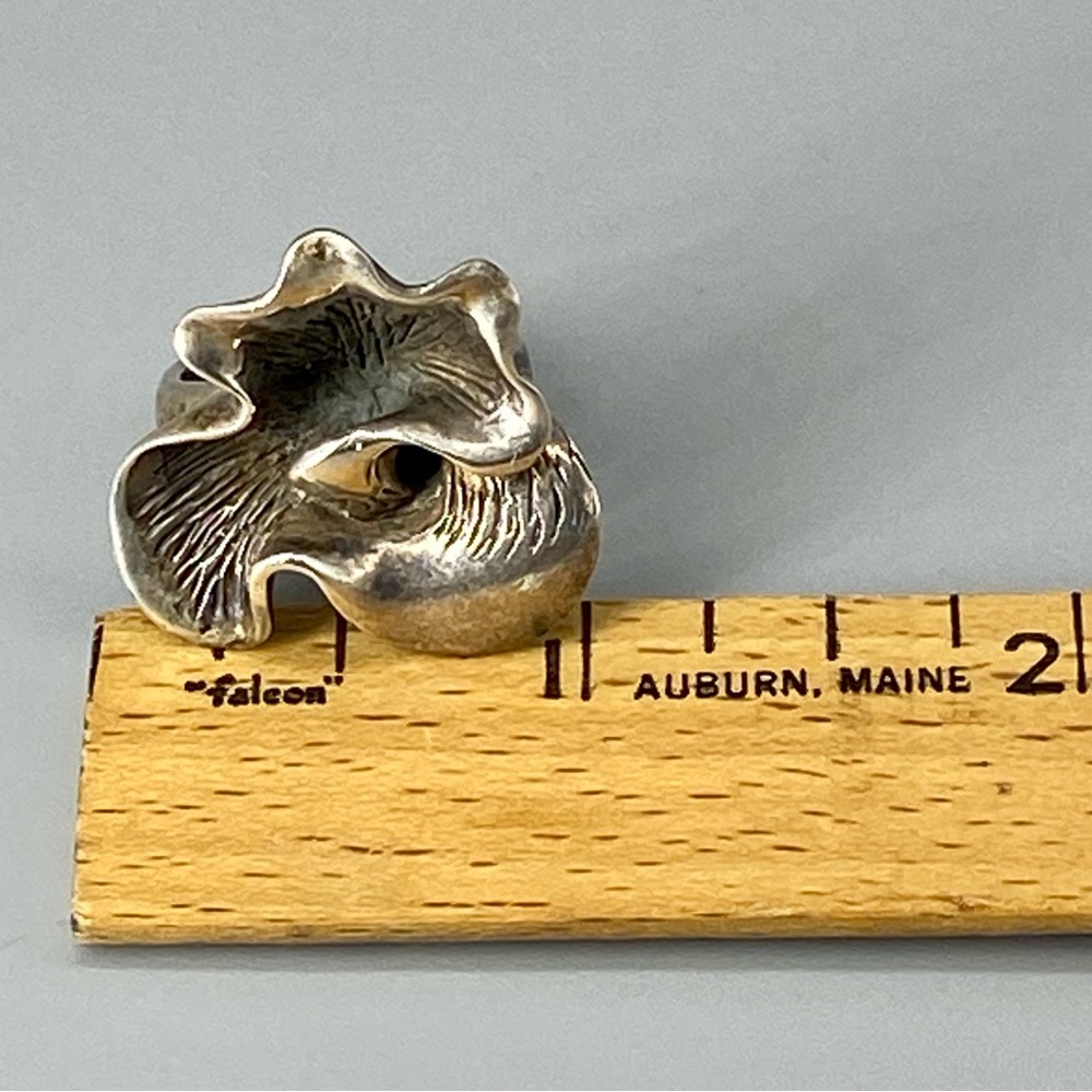 Vintage, Sterling Silver, Flower Ring, Post Modern, Handcrafted in Ukraine - Picture 13 of 16